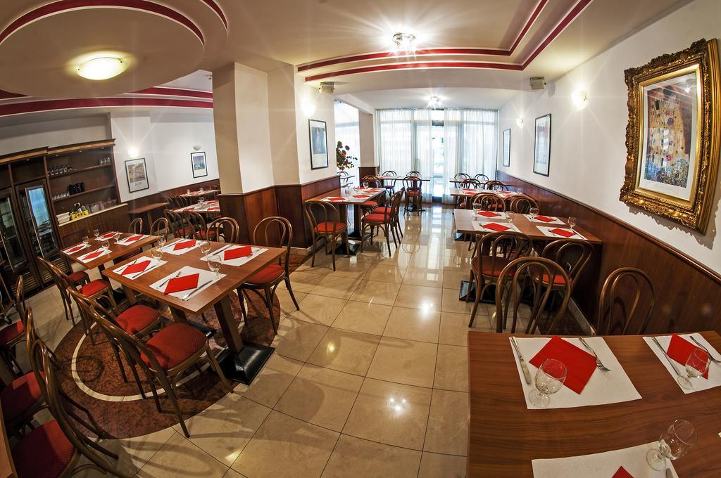 Hotel Primo Ρίβα ντελ Γκάρντα Εξωτερικό φωτογραφία