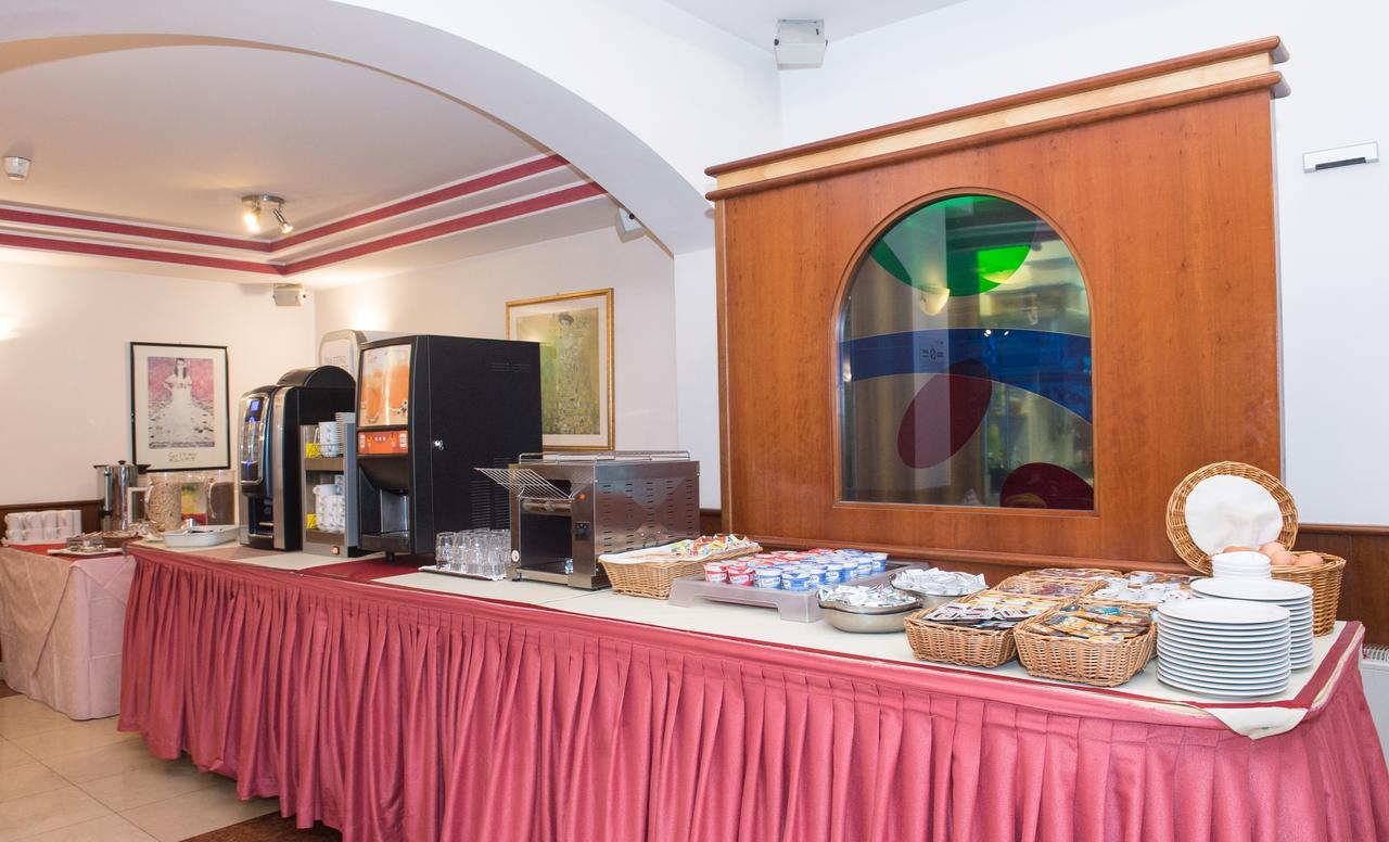Hotel Primo Ρίβα ντελ Γκάρντα Εξωτερικό φωτογραφία