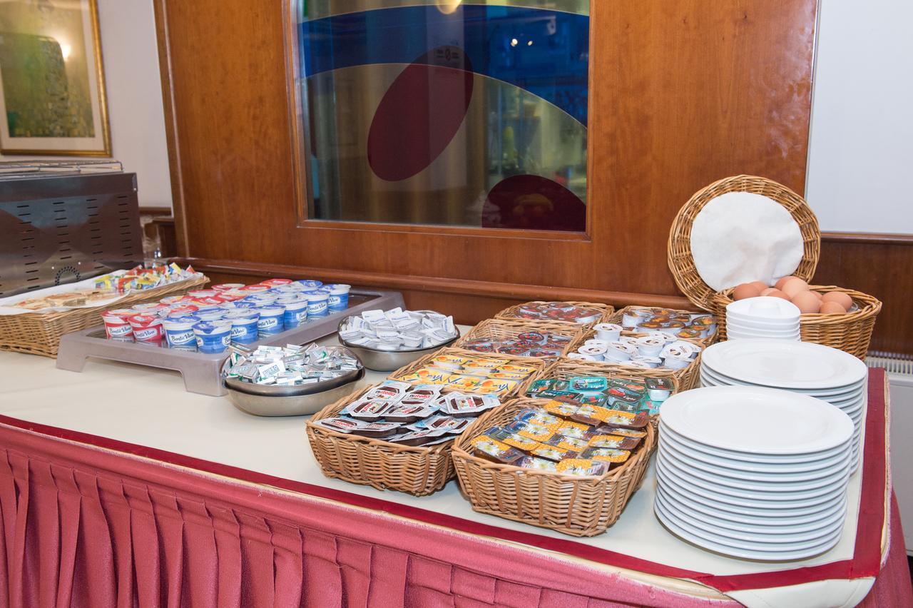 Hotel Primo Ρίβα ντελ Γκάρντα Εξωτερικό φωτογραφία
